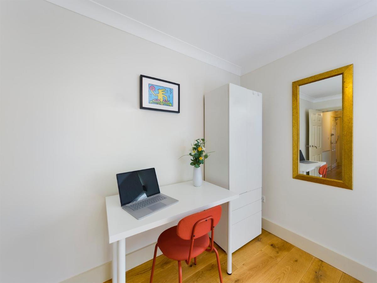 Redhill Town Centre Apartments By Livingo Exterior foto